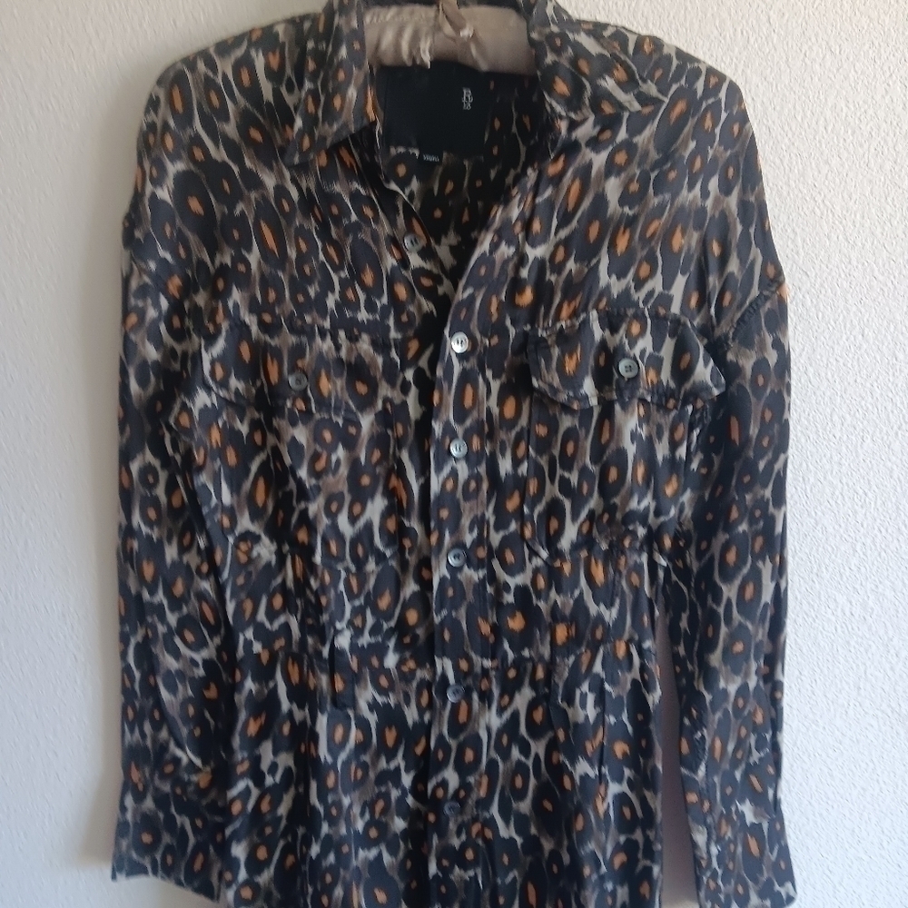 EUC R13  size XS Animal Print Jumpsuit . Missing belt - Picture 9 of 10